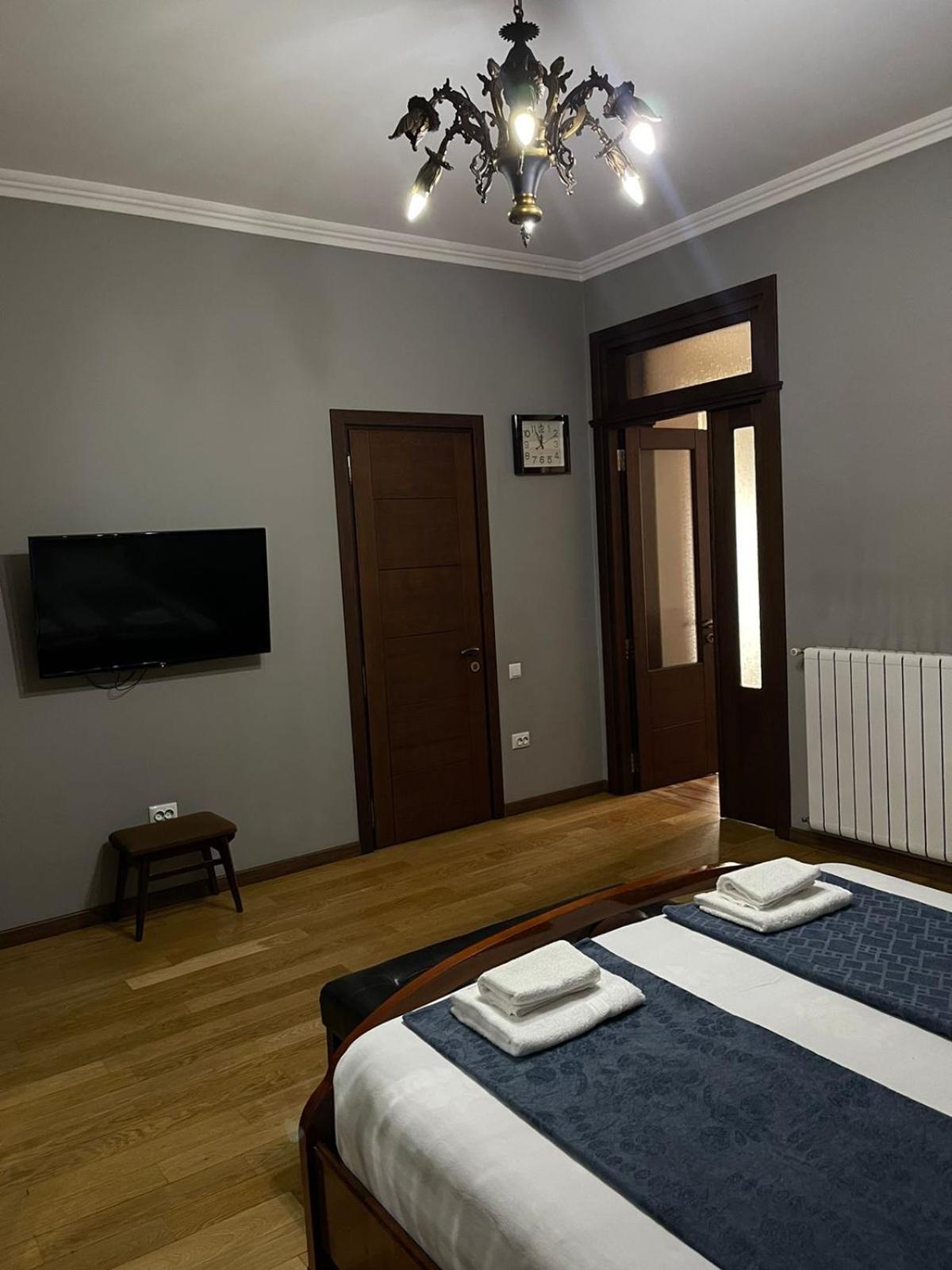 Apartment Anzi Μπατούμι Εξωτερικό φωτογραφία