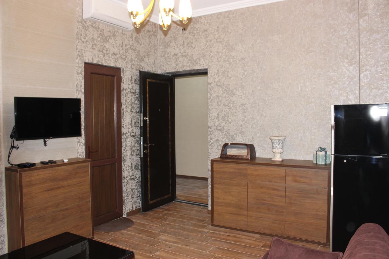 Apartment Anzi Μπατούμι Εξωτερικό φωτογραφία